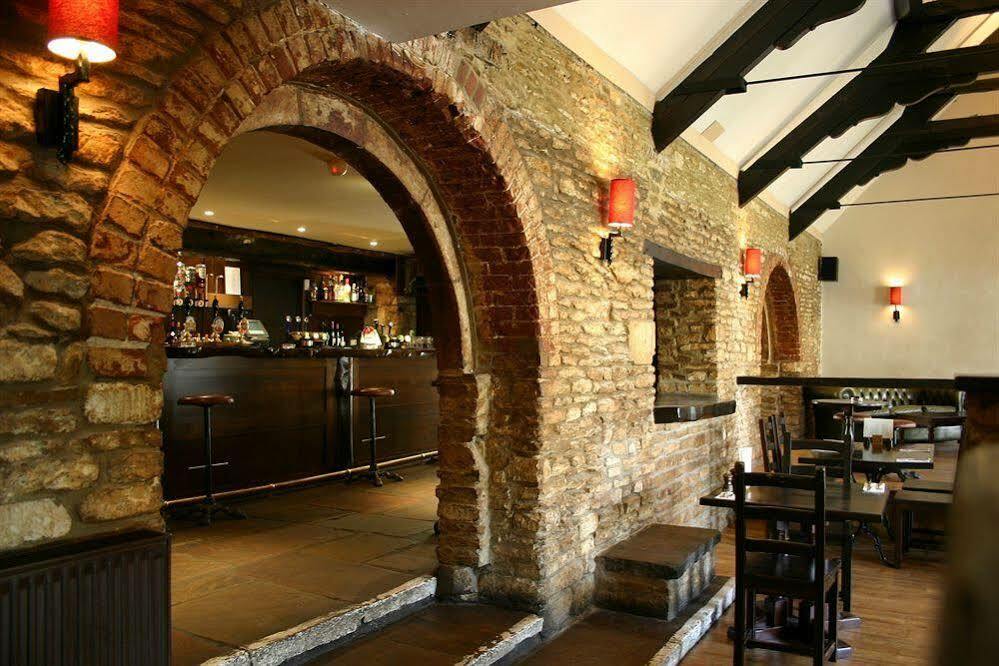 Priory Inn Tetbury Eksteriør billede